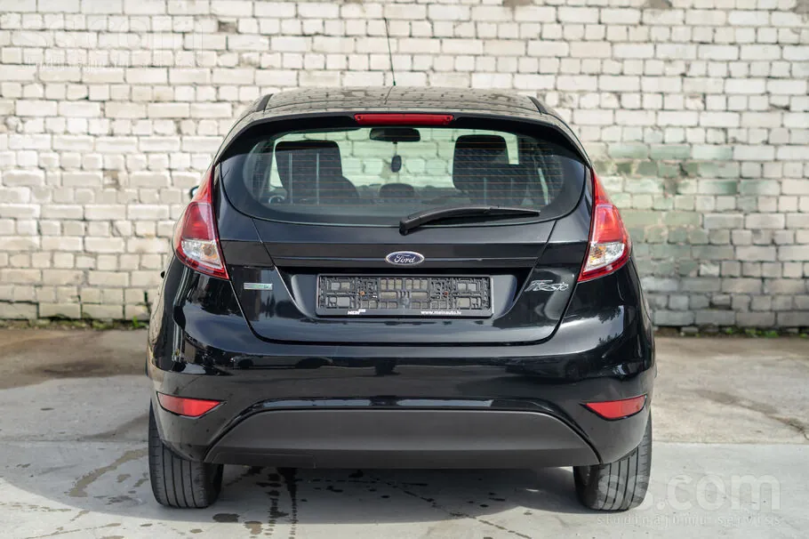 Ford Fiesta 2013 photo 3