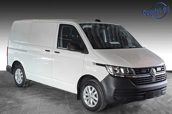 Volkswagen Transporter 2022 photo 2