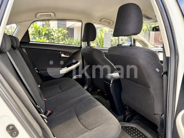 Toyota Prius 2014 photo 4