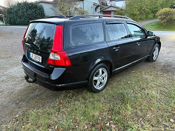 Volvo V70 2009 photo 3