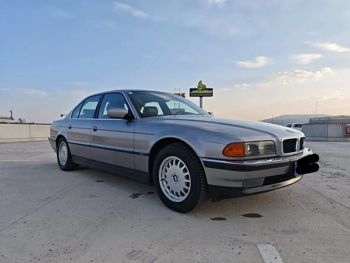 BMW 7 Series