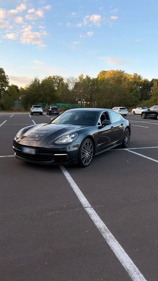 Porsche Panamera 4S