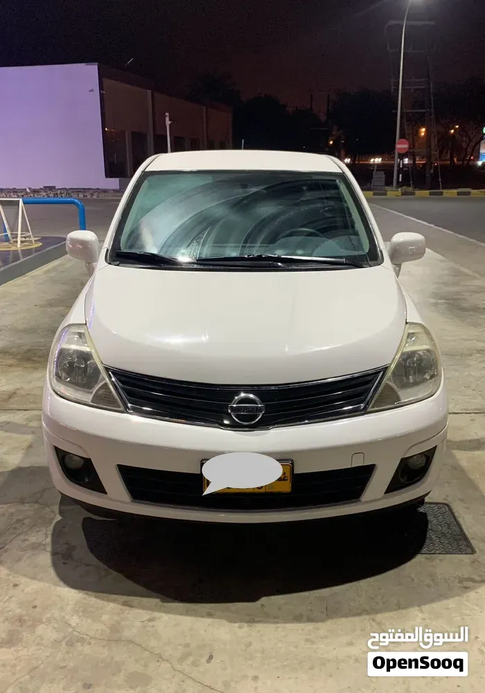 Nissan Versa 2009 photo 2