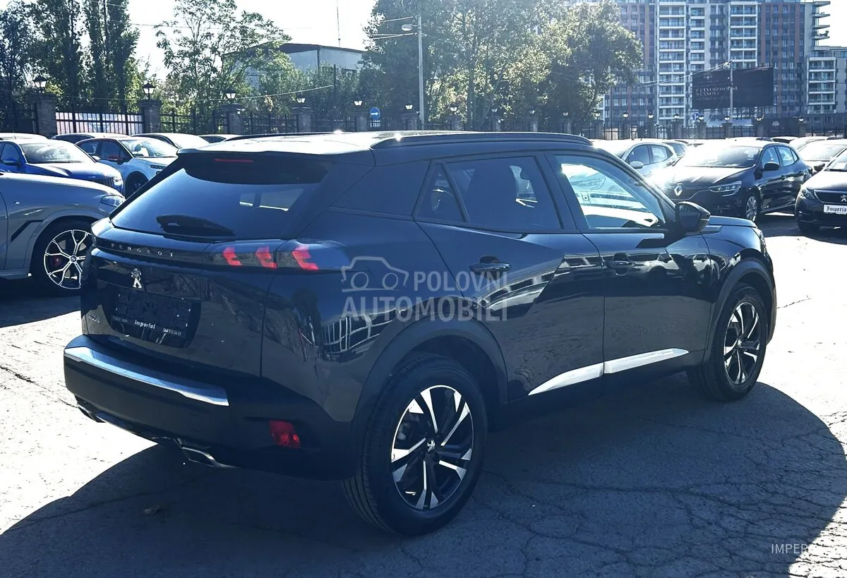 Peugeot 2008 2022 photo 5