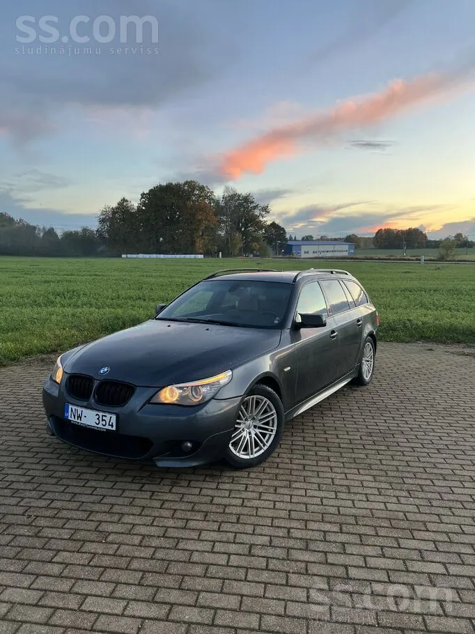 BMW 530
