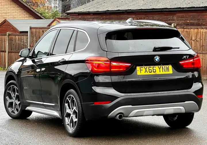 BMW X1 2016 photo 2