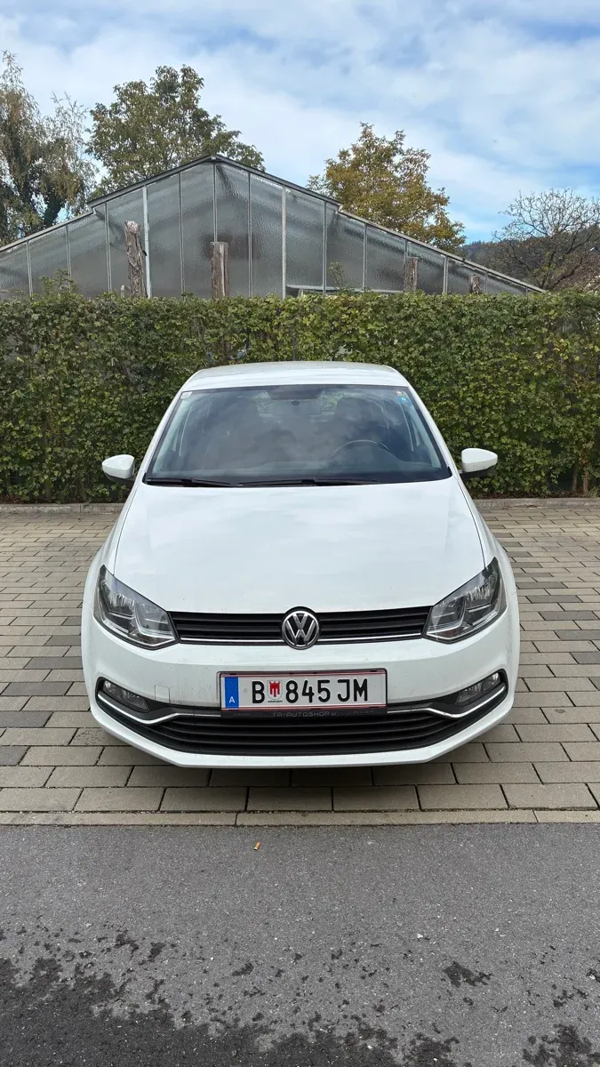 Volkswagen Polo 2016 photo 2