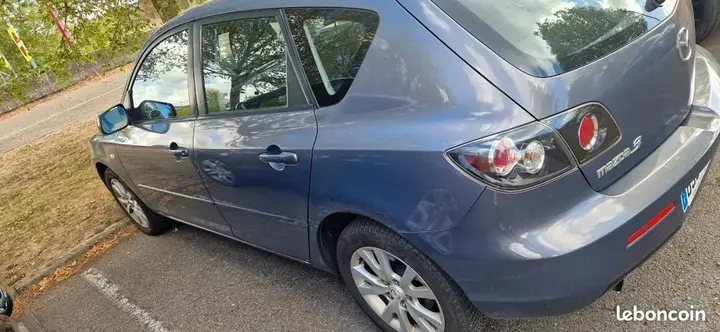 Mazda Mazda3 2007 photo 3
