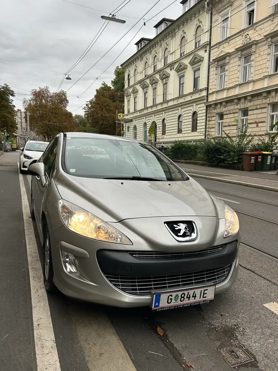 Peugeot 308 2009 photo 3