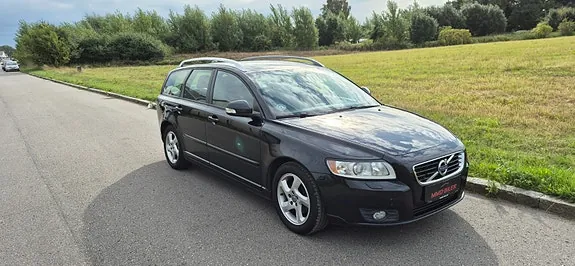 Volvo V50 2011 photo 3