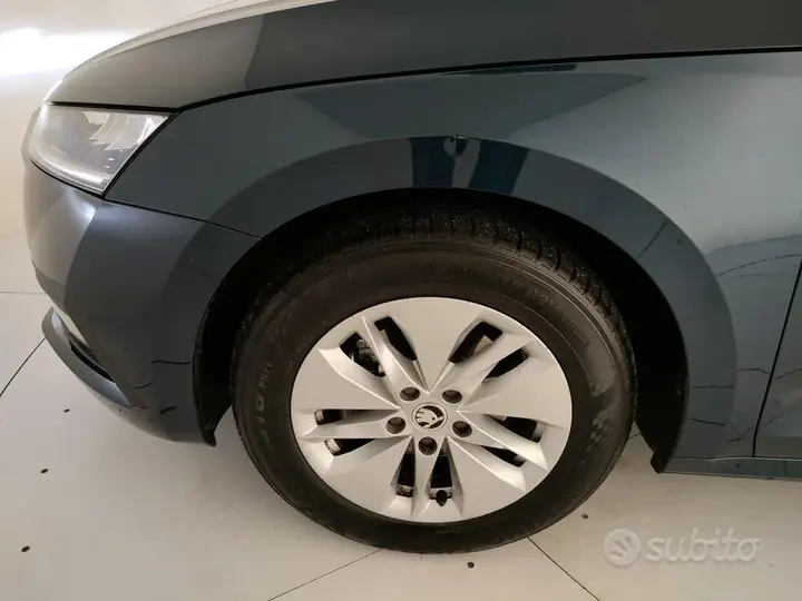 Skoda Octavia 2024 photo 5