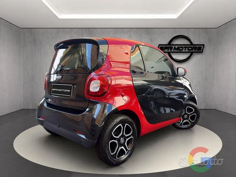 Smart Fortwo 2017 photo 4