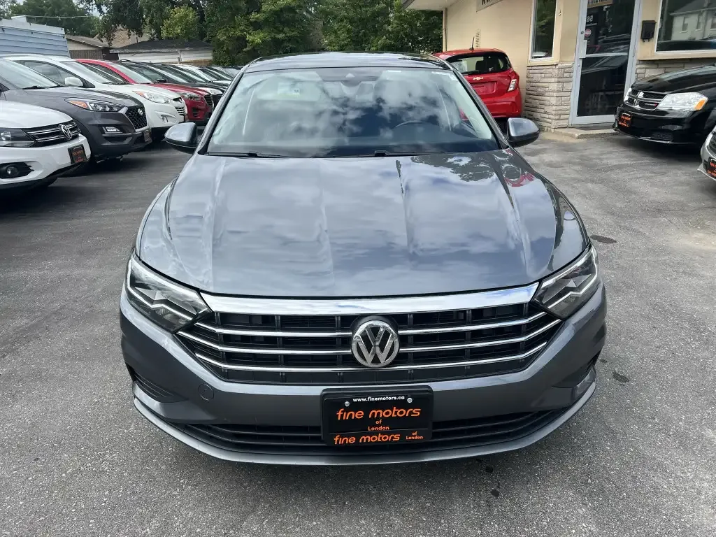 Volkswagen Jetta 2019 photo 2