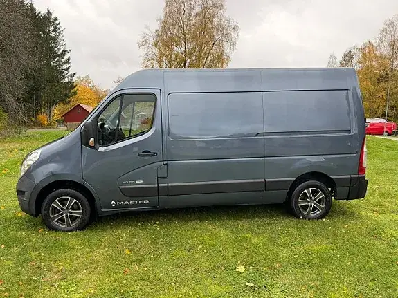 Renault Master 2018 photo 2