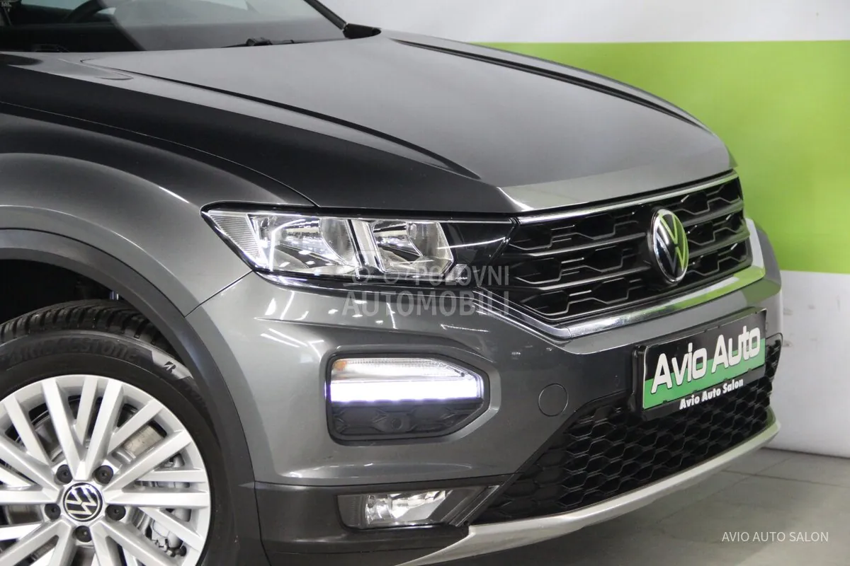 Volkswagen T-Roc 2021 photo 3