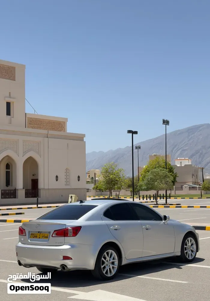 Lexus Is250 2012 photo 4