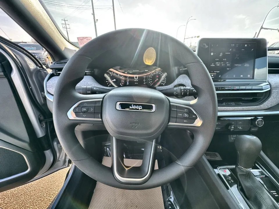 Jeep Compass 2026 photo 5