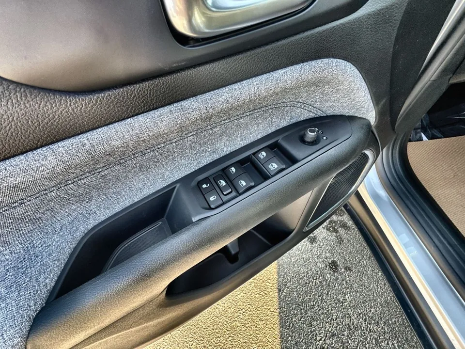 Jeep Compass 2026 photo 4