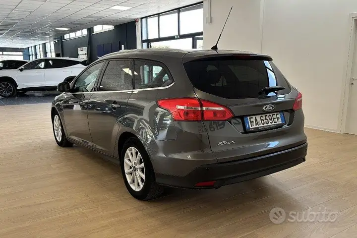Ford Focus 2015 photo 5