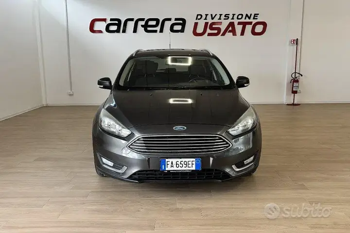 Ford Focus 2015 photo 2