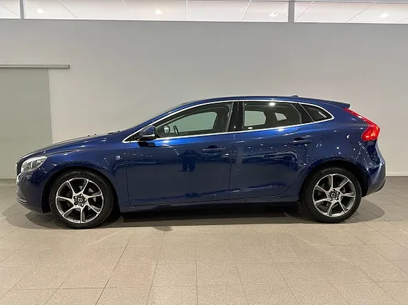 Volvo V40 2015 photo 2