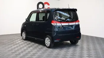 Suzuki Solio 2014 photo 5