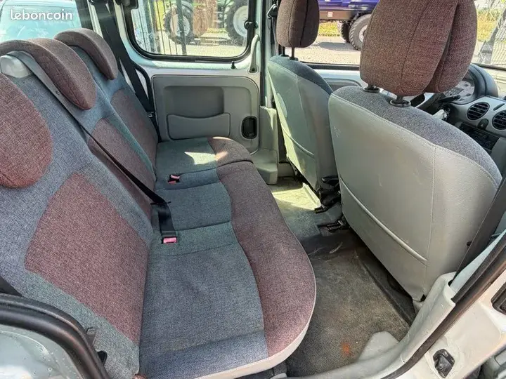 Renault Kangoo 2001 photo 4