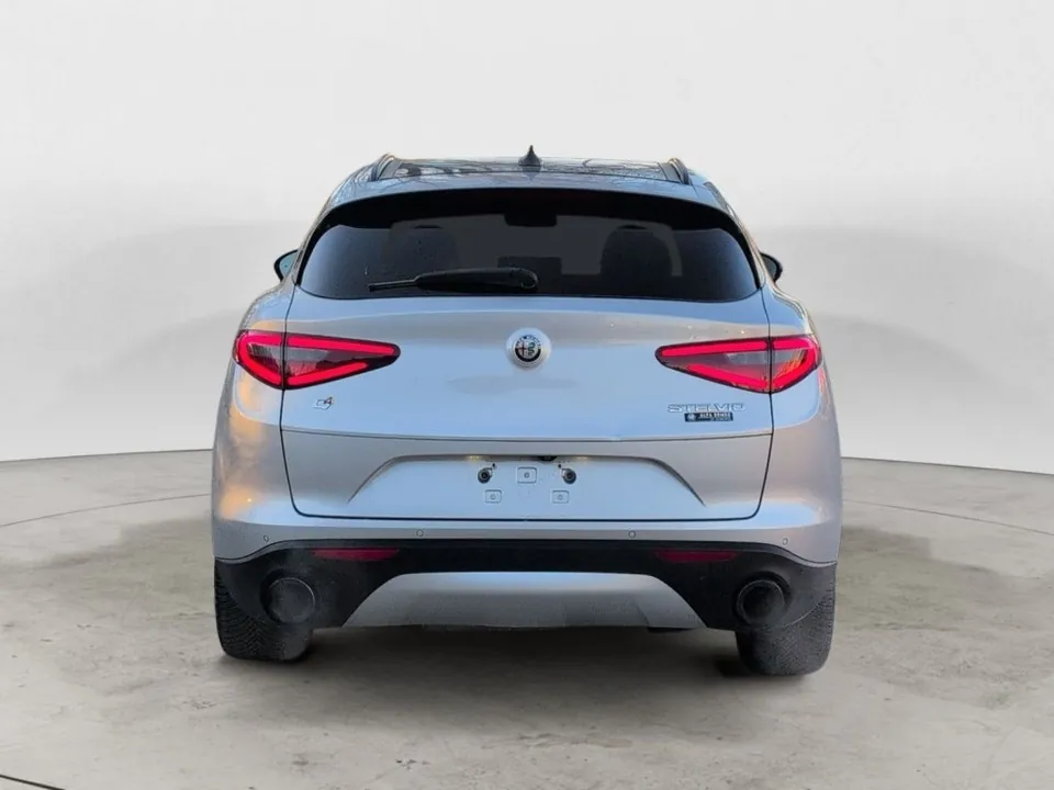 Alfa Romeo Stelvio 2018 photo 5