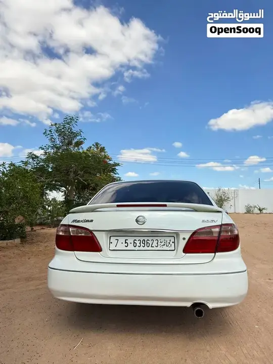 Nissan Maxima