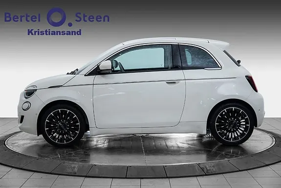 Fiat 500E 2023 photo 2