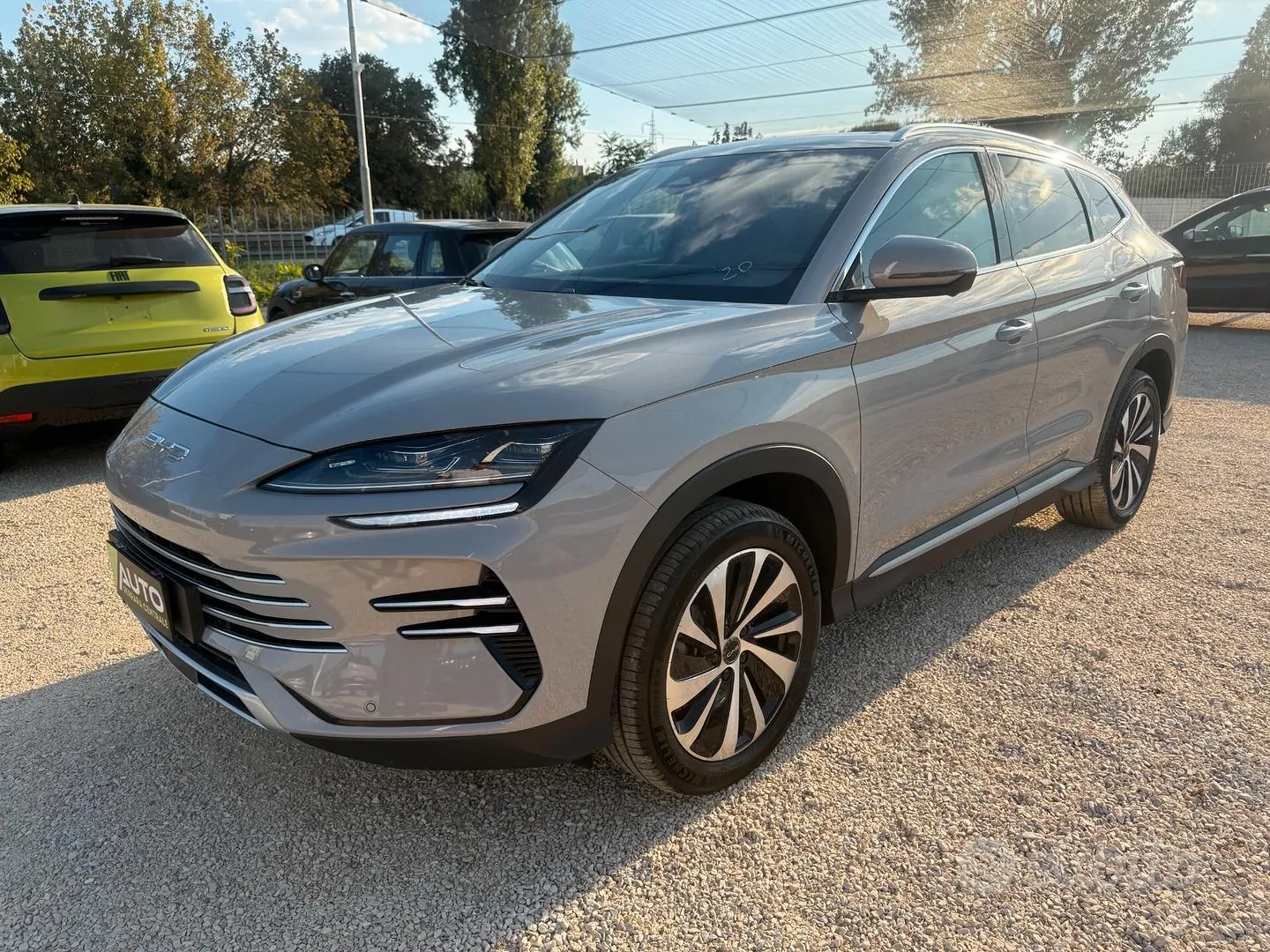 BYD Seal U photo 2