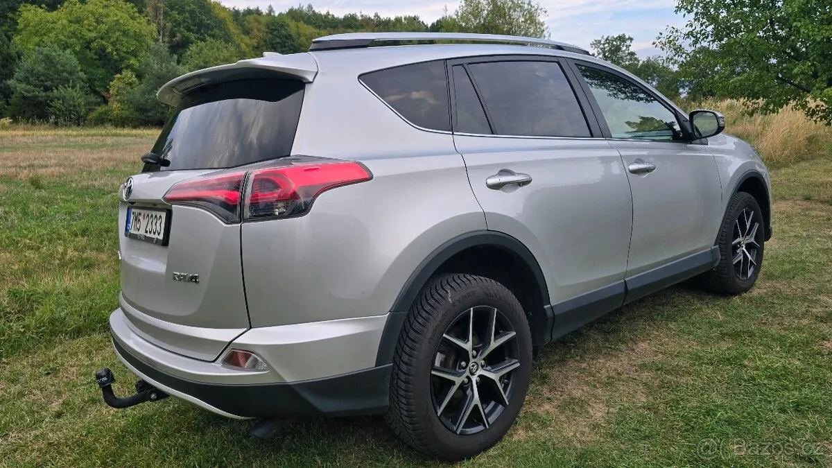 Toyota Rav4 2016 photo 4