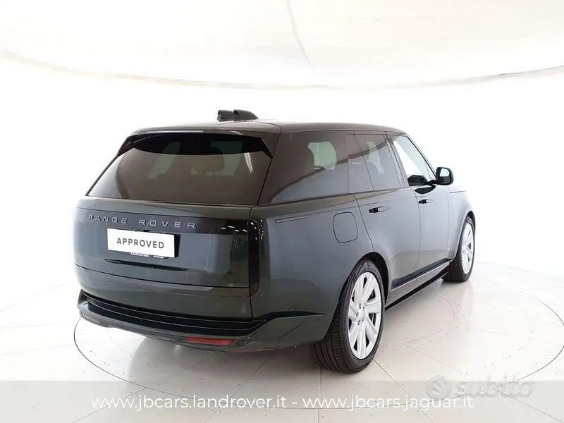 Land Rover Range Rover 2023 photo 2