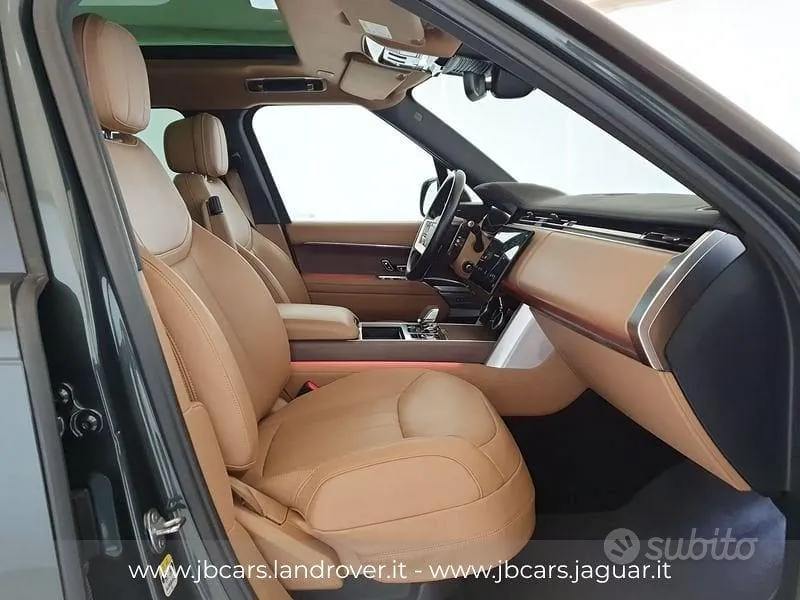 Land Rover Range Rover 2023 photo 3