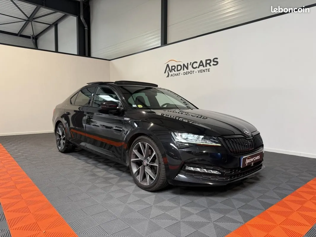Skoda Superb 2020 photo 2