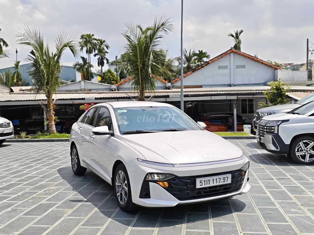 Hyundai Accent 2025 photo 3