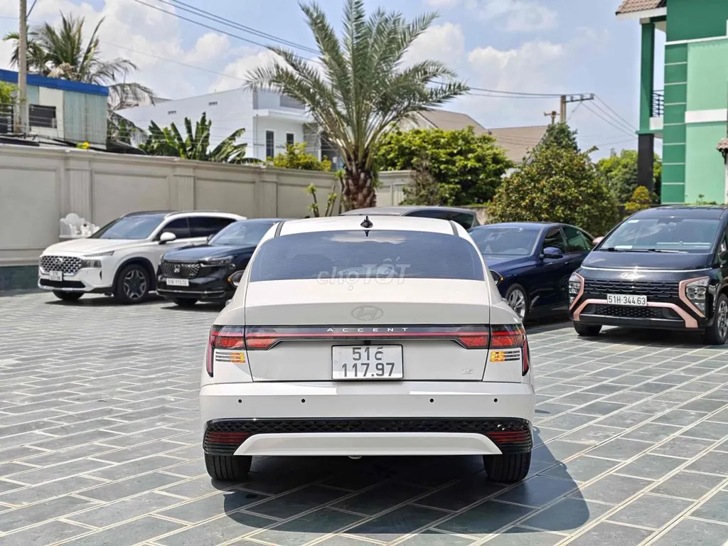 Hyundai Accent 2025 photo 5
