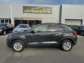 Volkswagen T-Roc 2021 photo 3