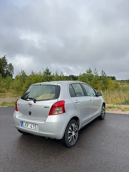 Toyota Yaris 2006 photo 3