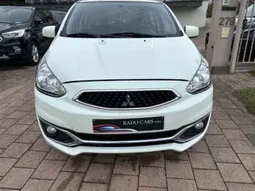 Mitsubishi Space Star 2018 photo 2