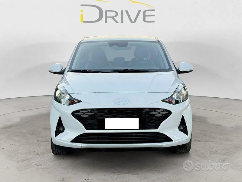 Hyundai I10 2023 photo 2