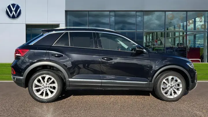 Volkswagen T-Roc 2023 photo 4