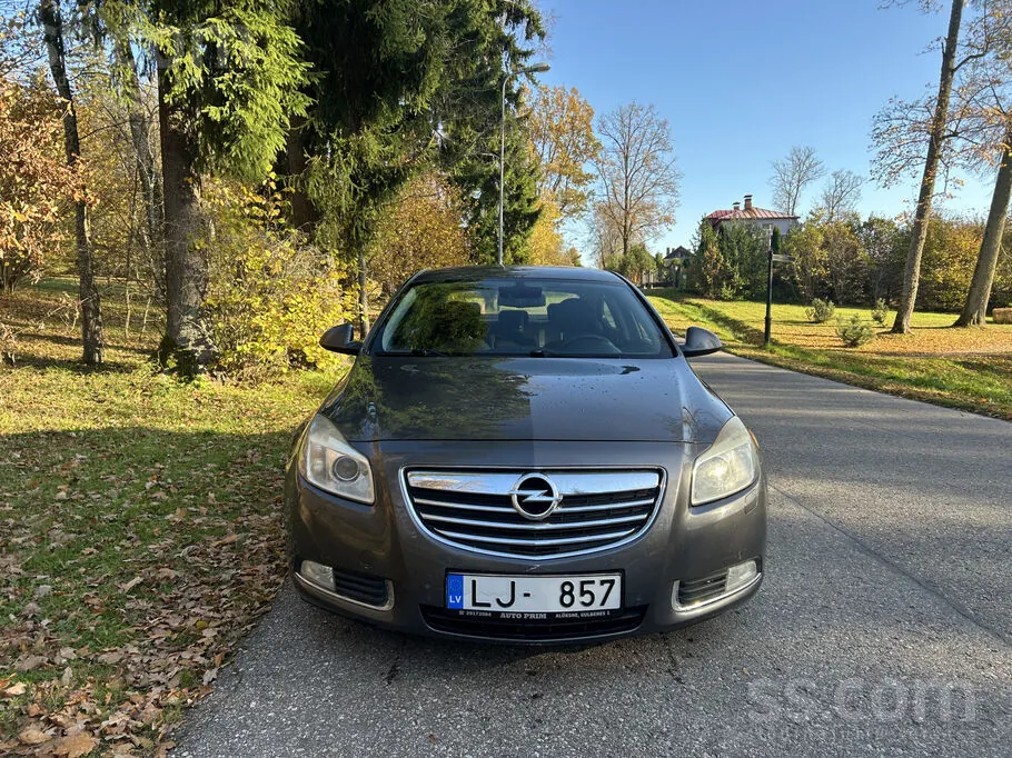 Opel Insignia 2009 photo 2