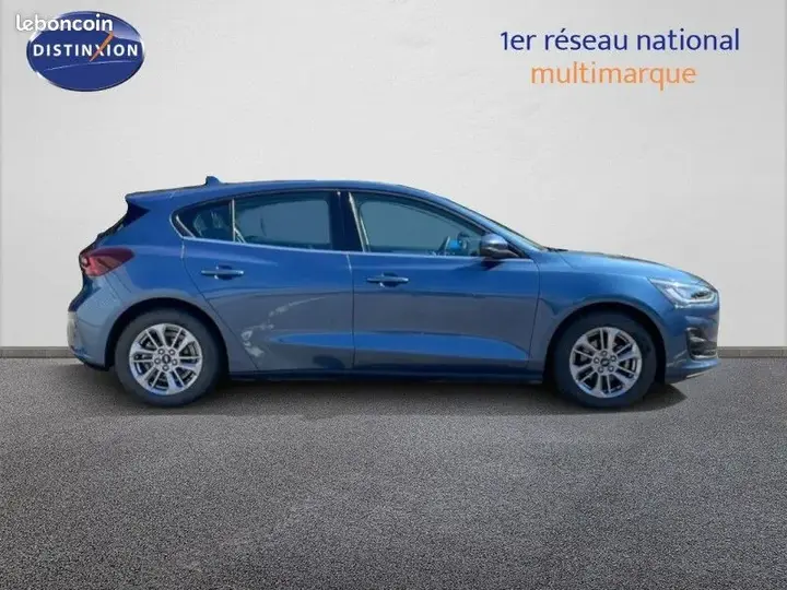 Ford Focus 2023 photo 4