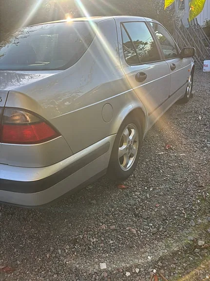 Saab 9-5 1998 photo 4