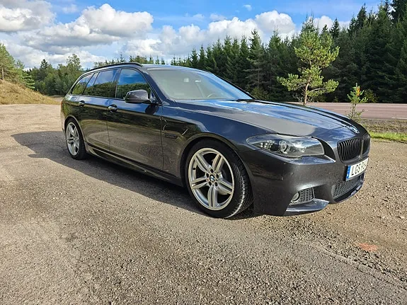 BMW 520D 2011 photo 2