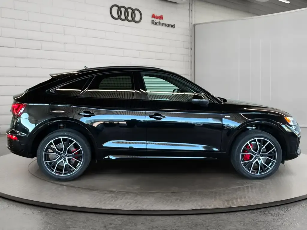 Audi Q5 2024 photo 4