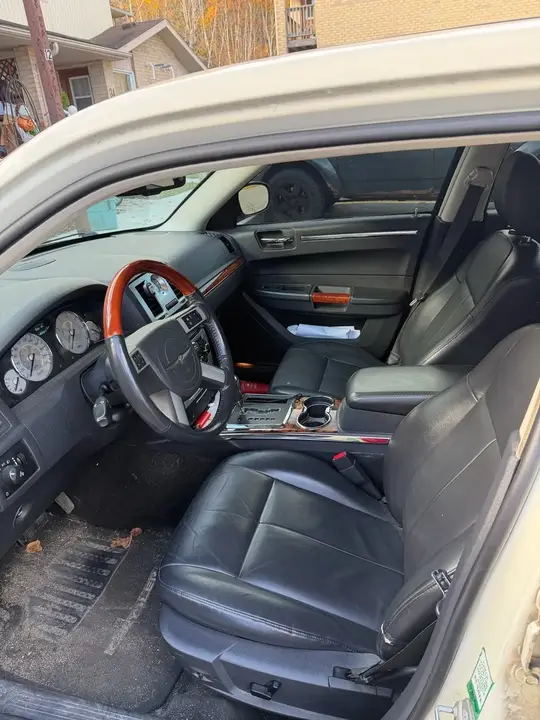 Chrysler 300 2009 photo 3