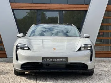 Porsche Taycan Cross Turismo 2023 photo 2