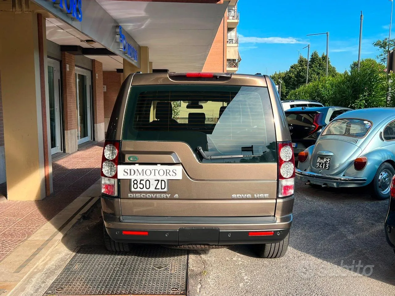 Land Rover Discovery 2011 photo 5